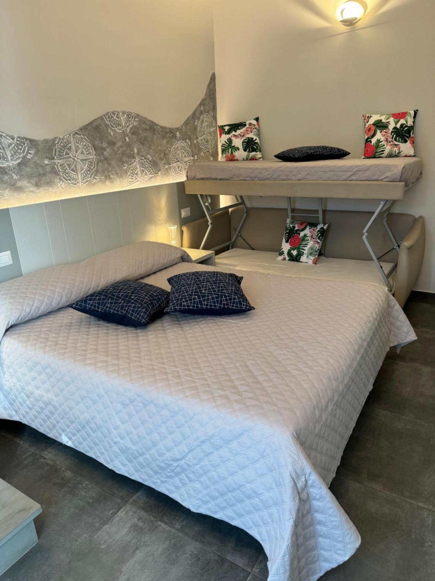 Jevi Stars Rooms Тропея Экстерьер фото